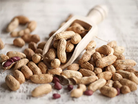 Why It's Actually Safe for Infants to Eat Peanuts