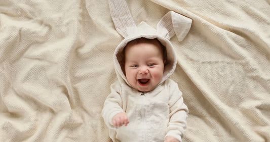 HOW TO FOLD A FITTED SHEET