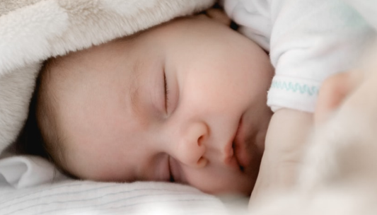 Advantages and Disadvantages of Crib Bumpers for Your Baby