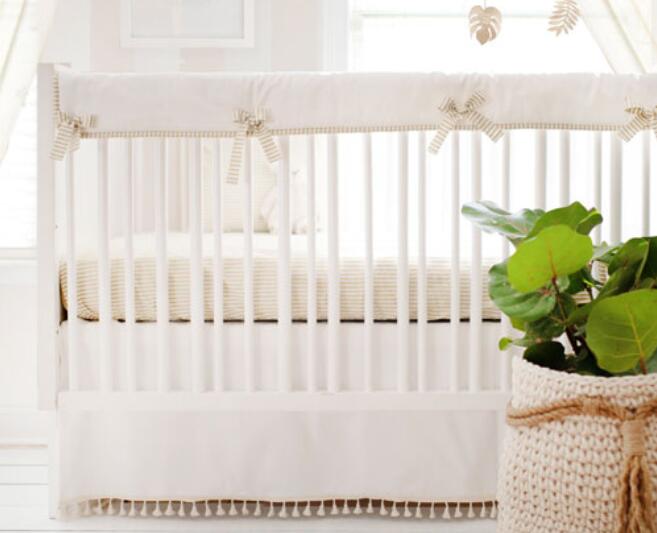 How to Pick the Right Crib Mattress Size
