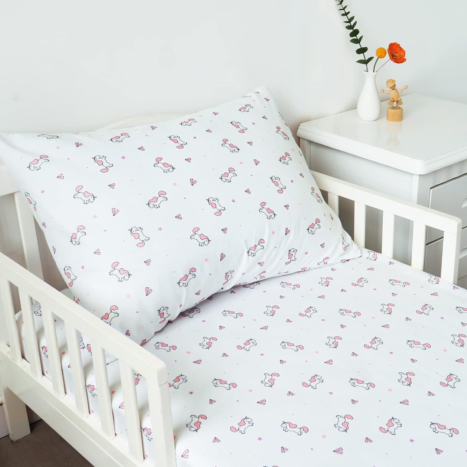 Toddler Bedding Set - 2 Pieces, Includes a Crib Fitted Sheet and Envelope Pillowcase, Soft and Breathable, White Horse - Biloban Online Store